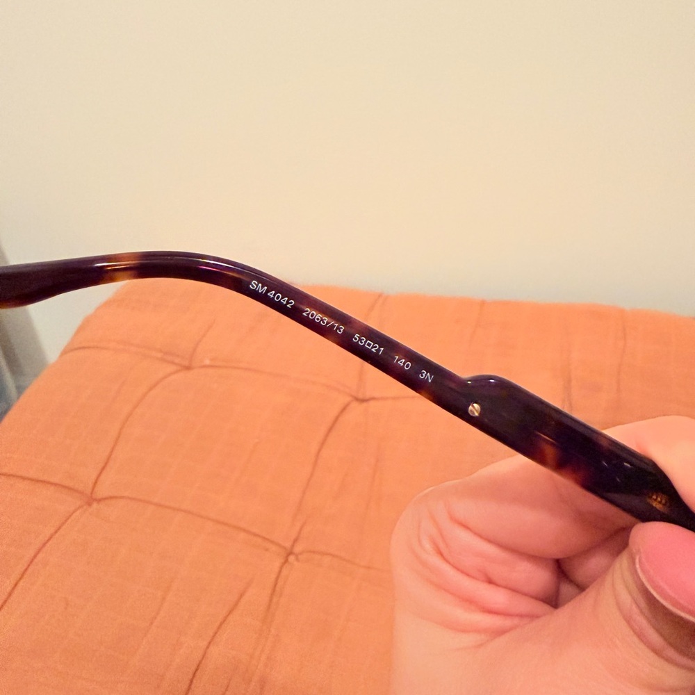 Stella McCartney - Brown Tortoise Round Sunglasses - Picture 3 of 6
